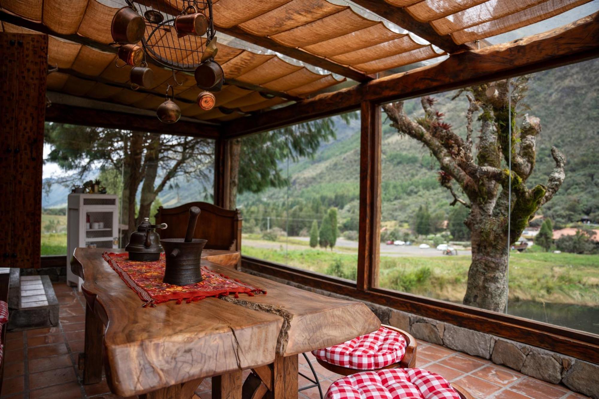 Hacienda Hosteria Dos Chorreras Cuenca Esterno foto