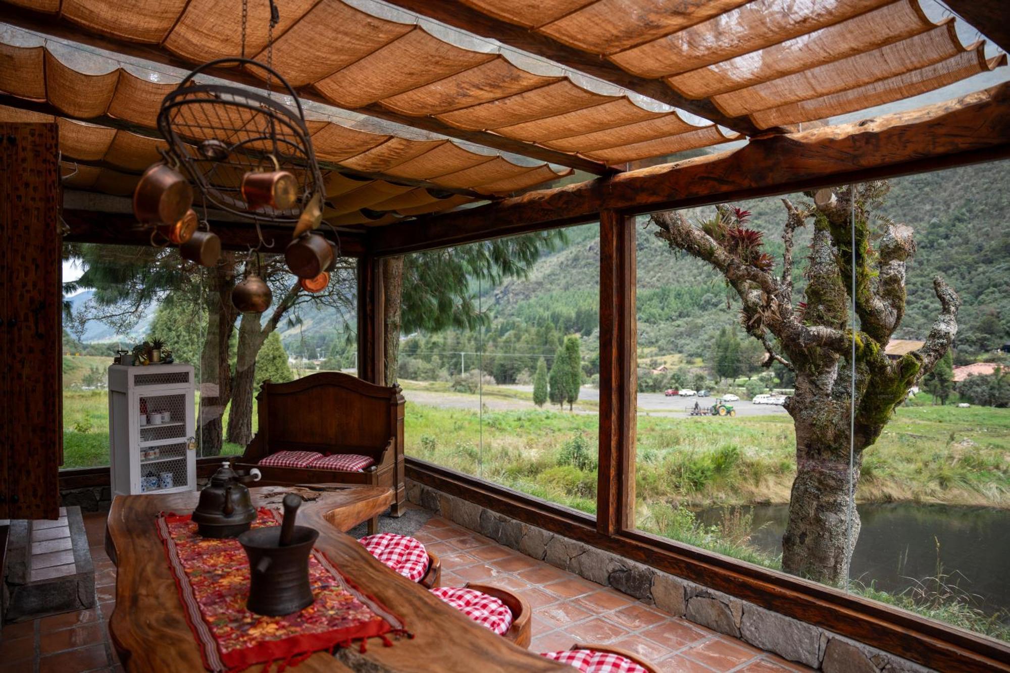 Hacienda Hosteria Dos Chorreras Cuenca Esterno foto